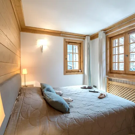 Duplex A Avec Cheminee, Balcon, Et Wifi - Fr-1-575-147 Apartment *